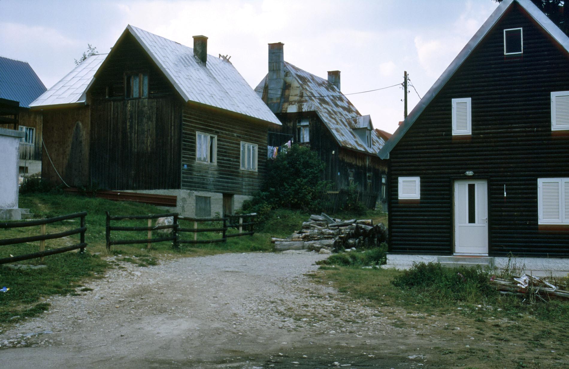 Häuser in Zabljak.